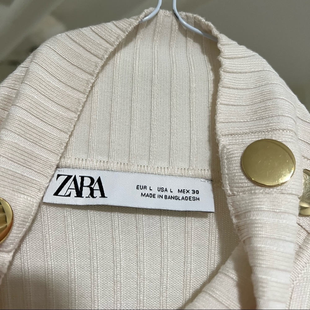 ZARA White Ribbed Knit MIDI Dress with Gold Buttons SIZE L - Picture 2 of 3